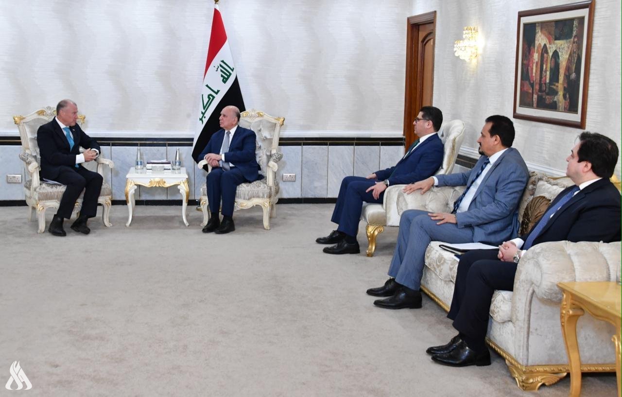 Hussein receives copies of credentials of three new ambassadors to Iraq ...